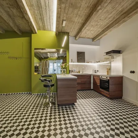 Retro Design Free Parking Апартаменти *